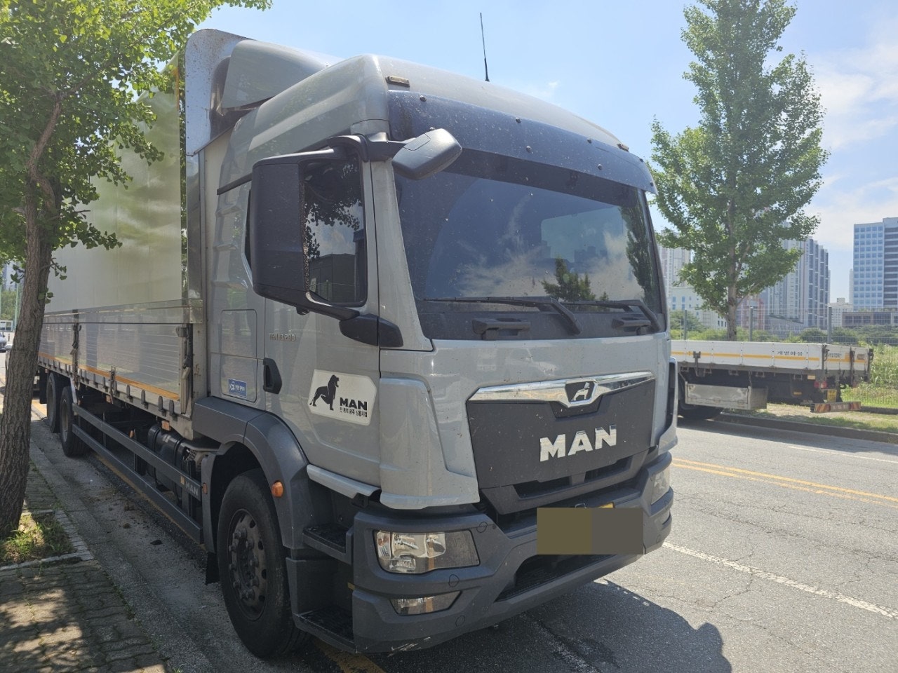 21년 만트럭 11톤 TGM 290 오토 후축 윙바디 9m70 중고트럭 윙바디
